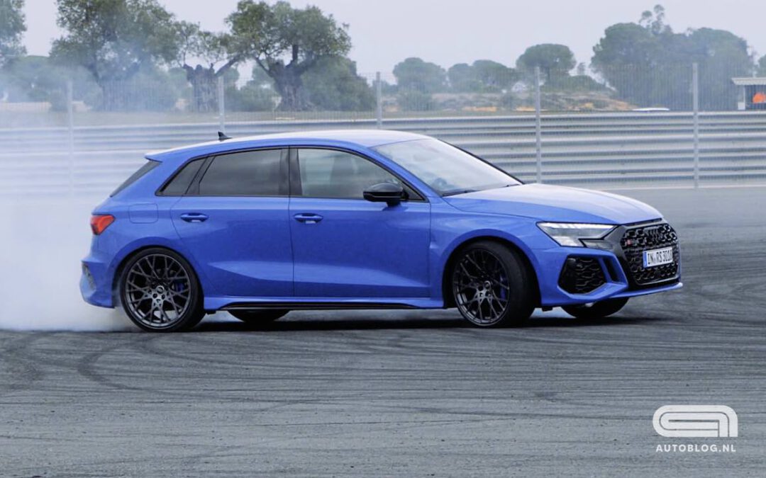Audi RS3 Performance Edition rijtest video